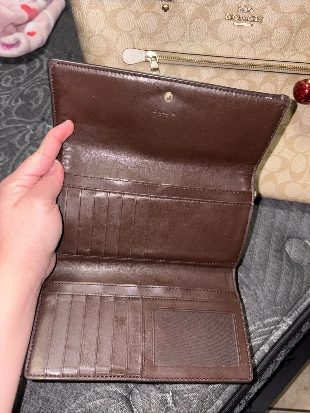COACH Signature Canvas Tote and Wallet Set in Khaki/Chalk